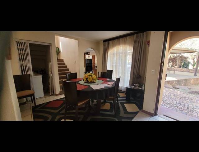 3 BEDROOM HOUSE FOR SALE IN GLENVISTA